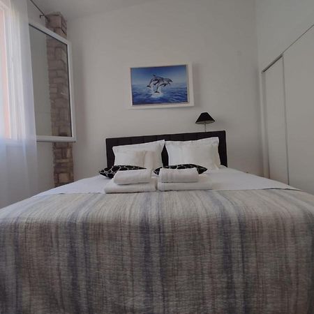 Apartment Sandrica Stomorska Dış mekan fotoğraf