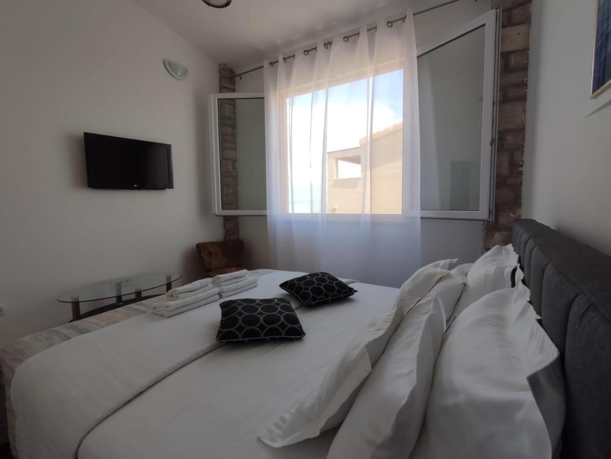 Apartment Sandrica Stomorska Dış mekan fotoğraf